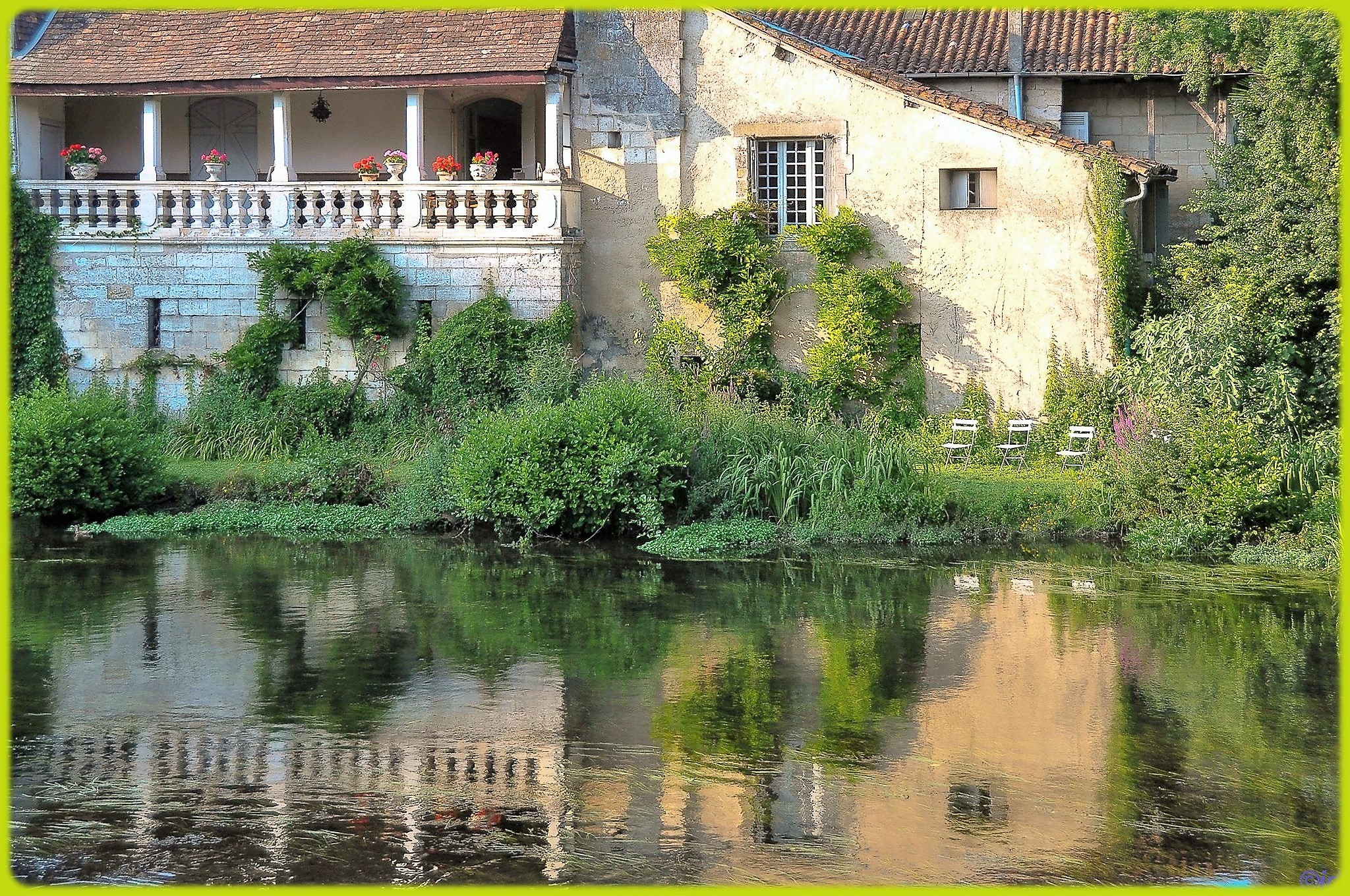 BRANTOME REFLETS (2)